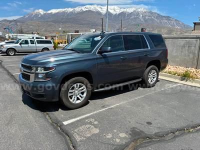 2019 CHEVROLET TAHOE RUNS AND DRIVES - SHIPPING AVAILABLE