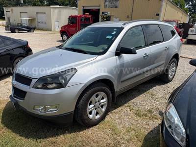 2011 Chevrolet Traverse LS FWD