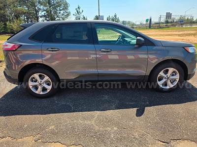 Brand New (Never Titled) 2024 Ford Edge SE AWD