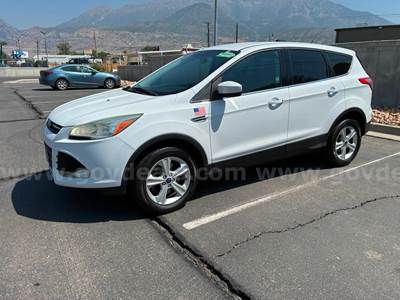2013 FORD ESCAPE RUNS AND DRIVES - SHIPPING AVAILABLE