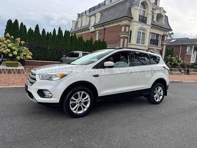 2018 Ford Escape SEL 4WD original 85K MILEAGE