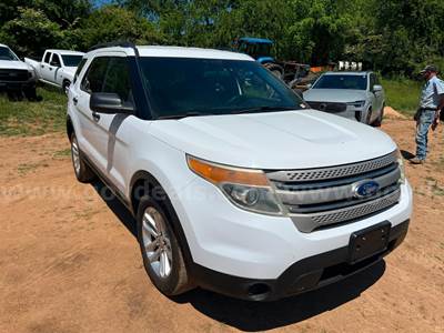 2015 Ford Explorer 4x4 SUV