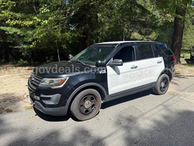 2016 Ford Explorer