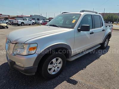2010 Ford Explorer Sport Trac XLT