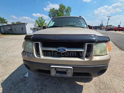 2004 Ford Explorer Sport Trac XLS 2WD