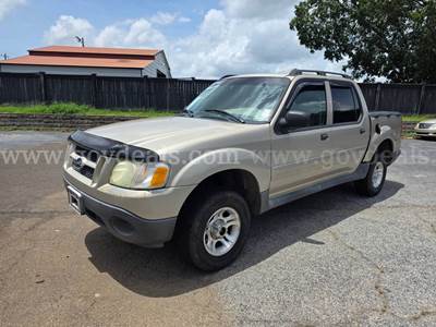2004 Ford Explorer Sport Trac XLS 2WD