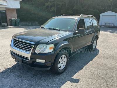 2010 Ford EXPLORER XLT 4.0L/automatic/runs/drives - clean title-clean carfax