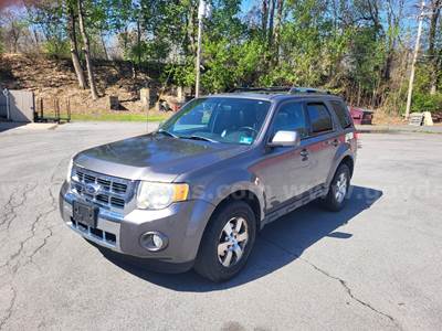 2012 Ford Escape Limited 4WD 4DR, 3.0L V6 w 183K miles - Current NYS Inspection till 11/27!!