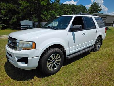 2015 Ford Expedition XLT 2WD