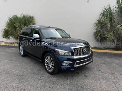 2015 INFINITI QX80  4D SUV