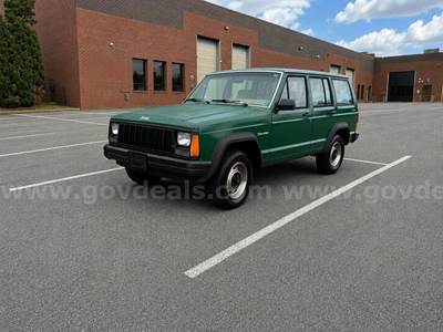 1992 Jeep Cherokee 4x4 w/106k Miles