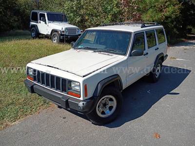 2000 Jeep Cherokee SE 4-Door 4WD Right Hand Drive No Reserve