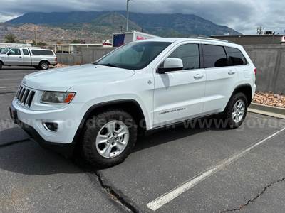 2014 JEEP GRAND CHEROKEE RUNS AND DRIVES - SHIPPING AVAILABLE