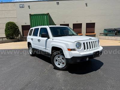 2014 Jeep Patriot 4WD - LOW MILEAGE