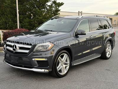 2015 Mercedes-Benz GL-Class GL 550 4MATIC