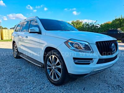 2015 Mercedes-Benz GLS-Class 3.0L 367HP. Can arrange shipping, just pay the driver at delivery.