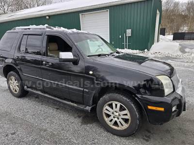 2006 Mercury Mountaineer Premier SUV Auto 4WD 4DR 4.6L V8 w 116k miles – 7 pass