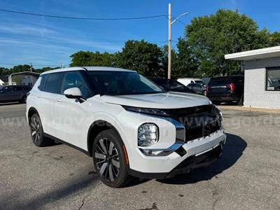 2025 Mitsubishi Outlander SE AWD