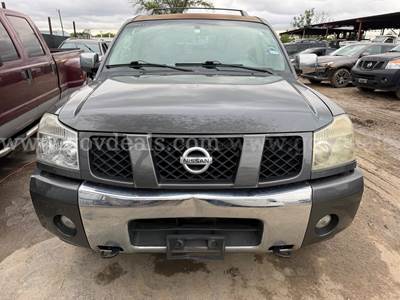 2004 Nissan Armada SE 2WD