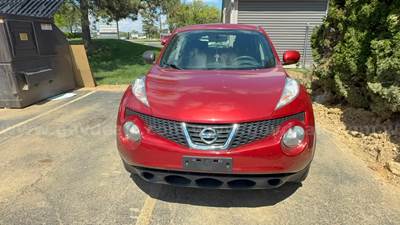 2011 Nissan Juke S FWD
