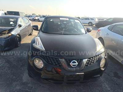 2015 Nissan Juke S AWD