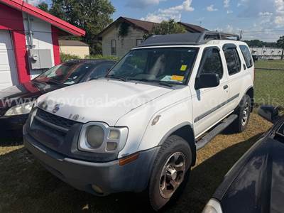 2004 Nissan Xterra 3.3L RWD-automatic/runs/drives - clean title/clean carfax