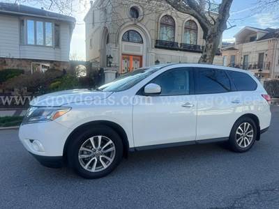 2014 Nissan Pathfinder S 4WD