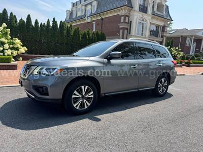 2017 Nissan Pathfinder SL 4WD