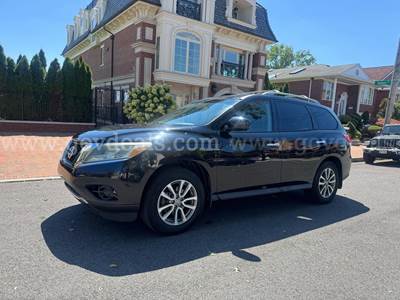 2013 Nissan Pathfinder SV 4WD