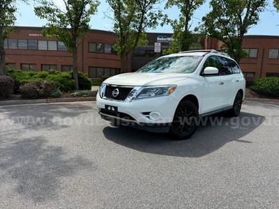 2014 Nissan Pathfinder SV