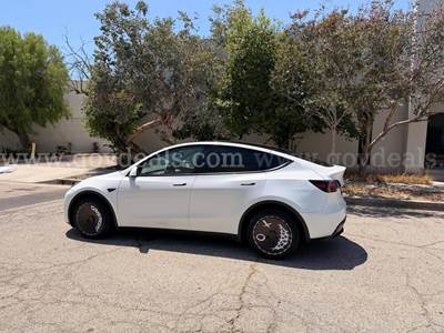 2022 Tesla Model Y Long Range AWD