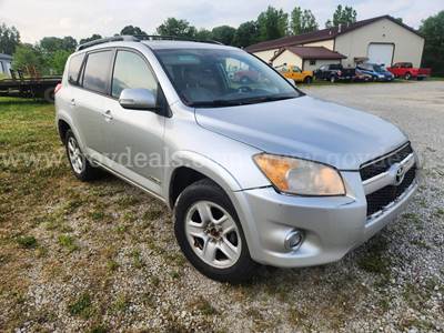 2011 Toyota RAV4 Limited I4 4WD- NO RESERVE
