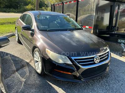 2010 Volkswagen CC SPORT PZEV 2.0L/clean title/ runs/drives -NO RESERVE