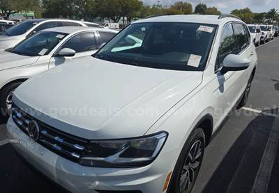 2018 Volkswagen Tiguan SE