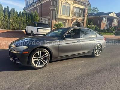 2012 BMW 3-Series 328i Sedan