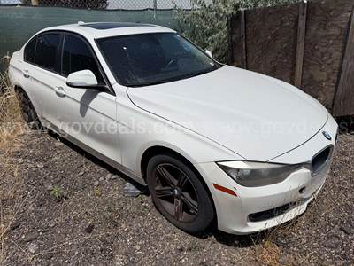 2013 BMW 3-Series 320i Sedan