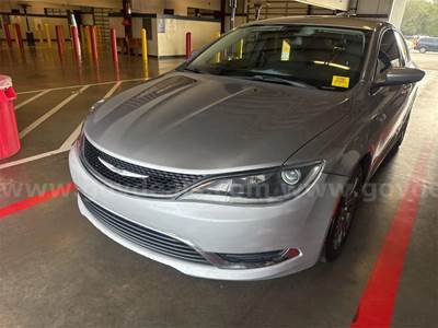 2016 Chrysler 200 Limited FWD 4D Sedan 2.4 4cyl.