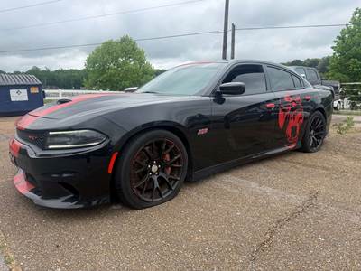 2016 Dodge Charger SRT 392