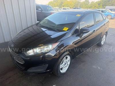 2019 Ford Fiesta SE FWD 4D Sedan 1.6 4cyl.