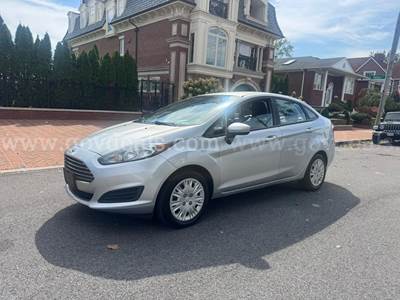2015 Ford Fiesta S Sedan ORIGINAL 89K MILEAGE