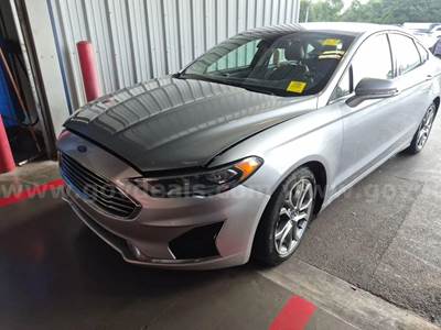 2020 Ford Fusion SEL FWD 4D Sedan 1.5 4cyl.