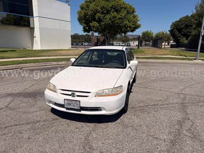 2000 Honda Accord LX sedan