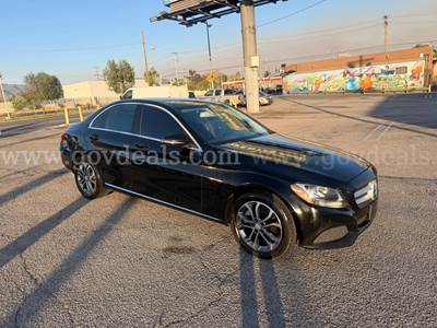 2016 Mercedes-Benz C-Class C300 4MATIC Sedan