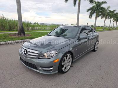 2012 MERCEDES-BENZ C CLASS 4D SEDAN C250