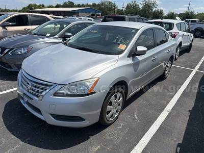 2014 Nissan Sentra SV FWD 4D Sedan 1.8 4cyl.