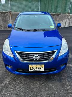 2014 Nissan Versa 1.6 SV Sedan 4D