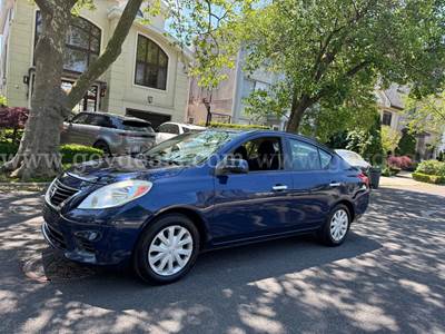 2012 Nissan Versa 1.6 SV Sedan