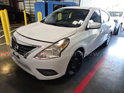 2018 Nissan Versa Sedan SV FWD 4D Sedan 1.6 4cyl.a 1.6 SV Sedan