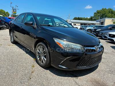 2016 Toyota Camry SE