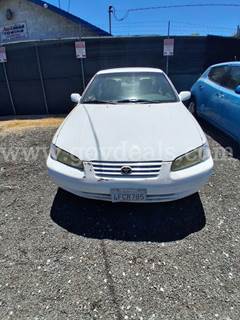 1999 Toyota Camry LE